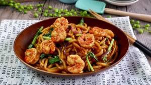 Easiest Shrimp Udon Stir-Fry: Garlic & Onion Sauce Recipe