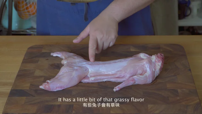Break down the rabbit into smaller pieces: Separate the legs, then fillet the loins similar to filleting a fish. Remove the meat from the bones and cut everything into small dices.