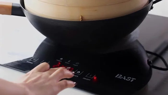Bring the water to a boil on high heat, then reduce to medium-low heat.