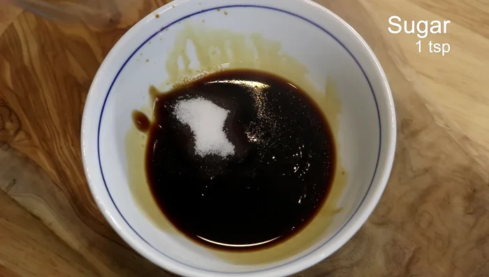 Prepare the sauce: Combine light soy sauce, oyster sauce, sugar, 13 spice powder (or five-spice powder), fermented tofu, Chinese cooking wine, sesame oil, and dark soy sauce. Taste and adjust.
