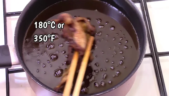 Deep fry the quails in very hot oil for six to seven minutes.