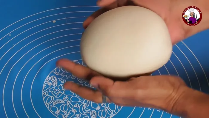 Place the dough in a bowl, coat with a few drops of oil, cover, and let rest for 2 hours.
