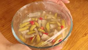 Pickled Chicken Feet Recipe: A Spicy, Chewy Chinese Snack