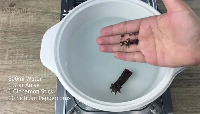 Boil 800ml of water with 1 star anise, 1 small cinnamon stick, peppercorns, and 1 teaspoon of salt (or just salt if you prefer).
