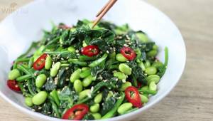 Healthy Spinach Edamame Salad: Easy Chinese Vegan Recipe