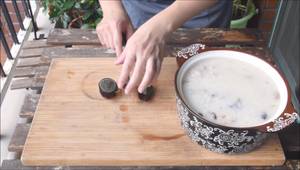 Creamy Century Egg & Pork Congee: A Cantonese Dim Sum Classic