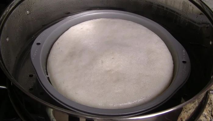 Turn off the heat and let the cake rest in the steamer for 10 minutes. Remove and let cool for another 10 minutes.
