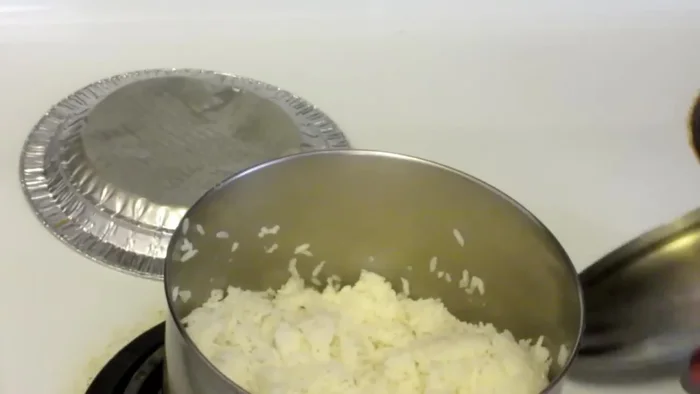 Turn off the heat completely and let the rice sit for 10 more minutes.