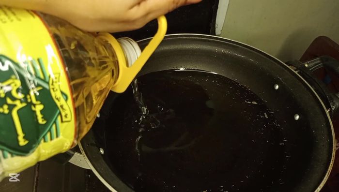 Heat oil in a deep frying pan over medium heat. Carefully fry the sticks until golden brown and crispy.