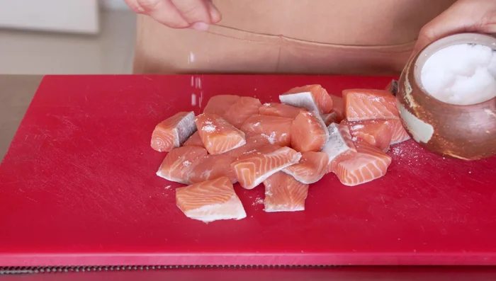 Season the salmon with salt and white pepper.