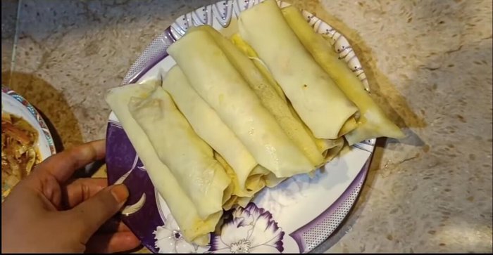Coat the rolled patties with breadcrumbs and deep fry until golden brown and crispy.
