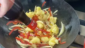 Chinese Salt & Chilli King Prawns Recipe - Easy Home Cooking