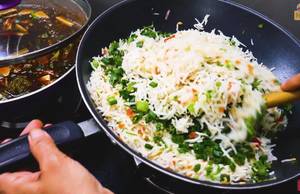 Restaurant Style Burnt Chilli Garlic Rice & Black Pepper Vegetables