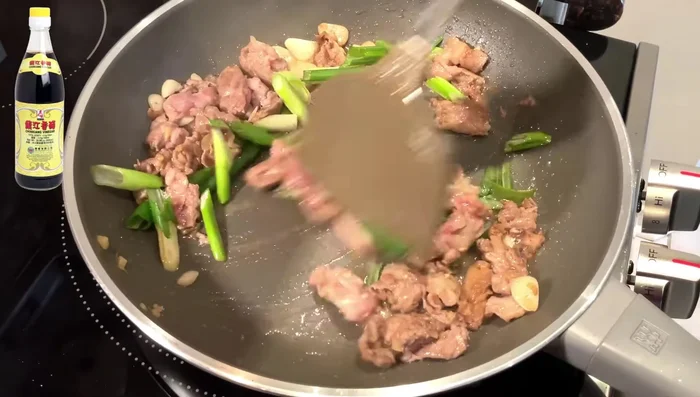 Add chopped green onions and stir to combine.