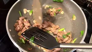 Easy Lamb Stir-Fry: Juicy & Flavorful Family Recipe