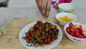 High-Protein Soya Chilli: Easy Indo-Chinese Recipe