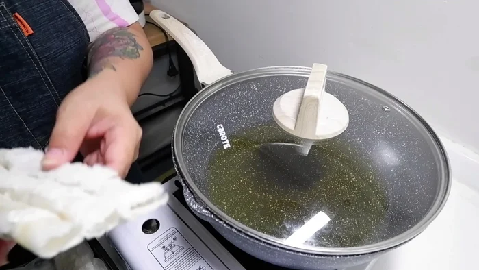 When ready to cook, fry the frozen lumpia straight from the freezer until golden brown and crispy.