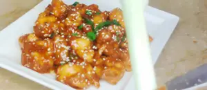 Honey Sesame Chicken: Quick & Easy Chinese Recipe