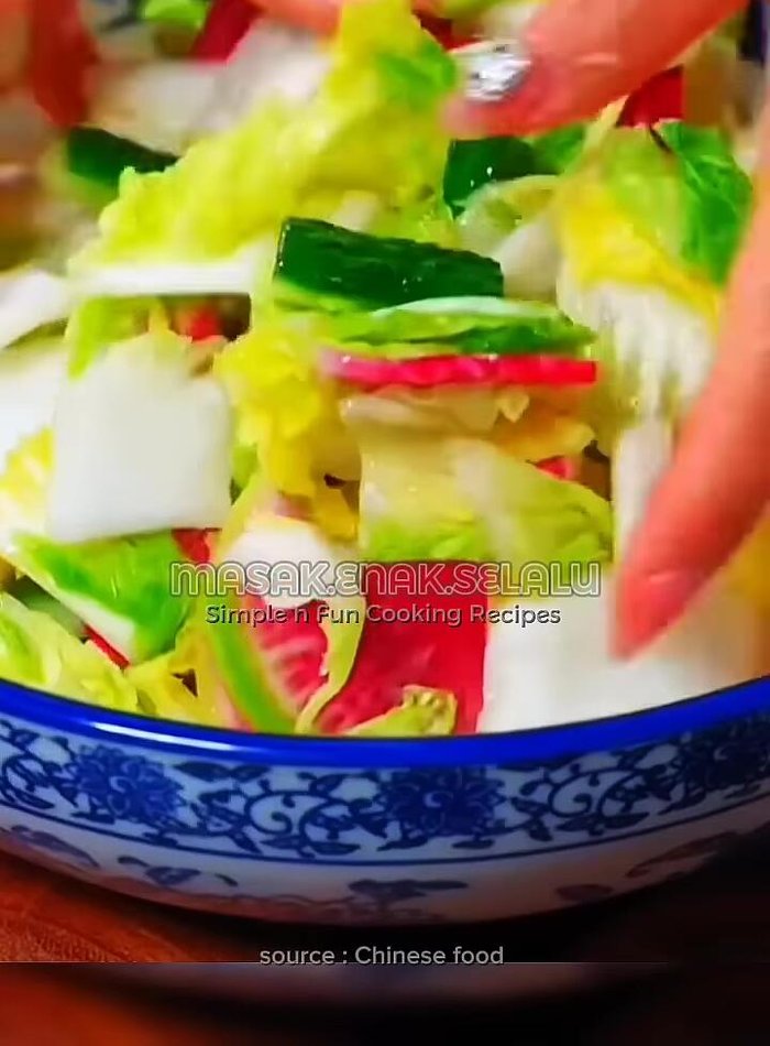 After 2 hours, the vegetables will be soft. Squeeze out all the water.