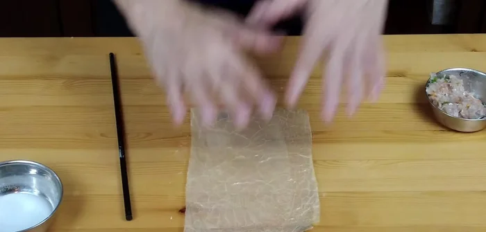 Prepare cornstarch slurry: Mix corn flour and water (417.36).