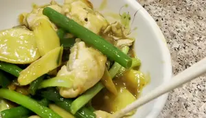 Stir-Fried Ginger Scallion Oysters: A Budget-Friendly Recipe