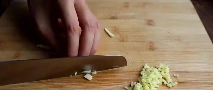 Prepare the rice noodles according to package instructions.