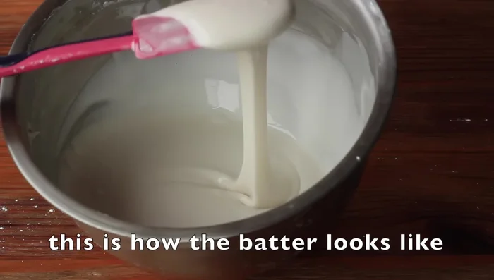 Grease a steamer tray or individual ramekins with oil.