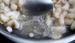 How to Render Pork Lard: A Step-by-Step Guide