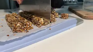No-Bake NutriOat Date Bars: Healthy & Delicious Energy Bites