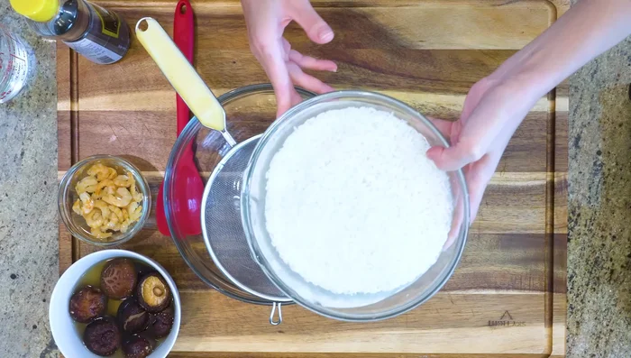 Drain soaked rice completely.