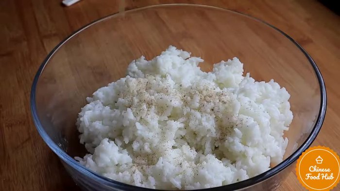 Prepare your desired vegetables. Chop them into small pieces.