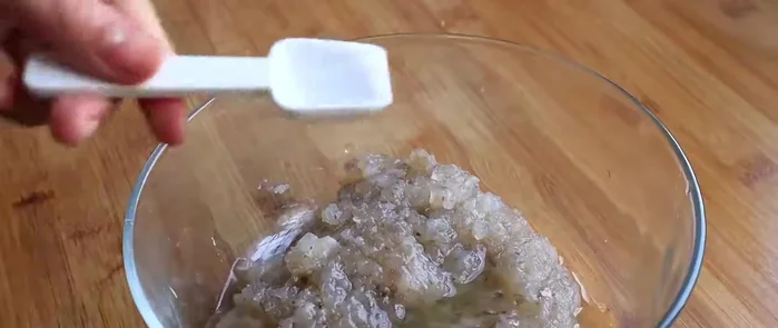 Form the shrimp mixture into small balls.