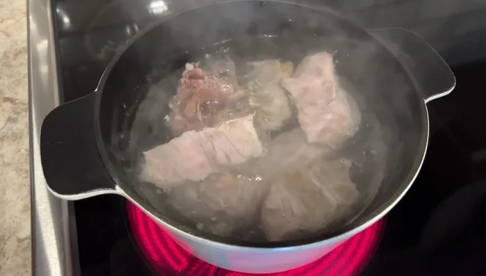 Boil for 2-3 minutes. Remove any additional scum that appears.