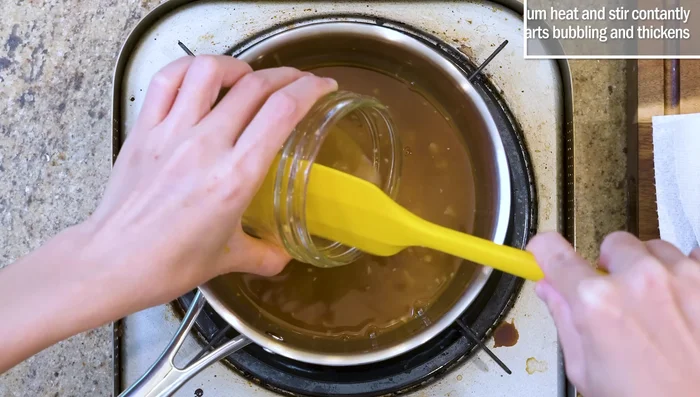 Prepare bitter melon gravy.