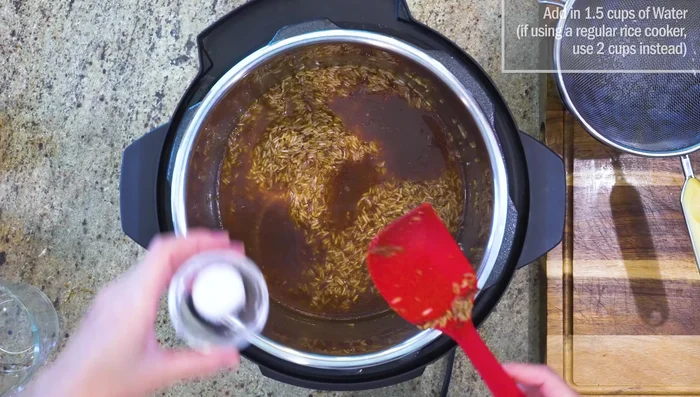 Pour in water and salt; mix well.