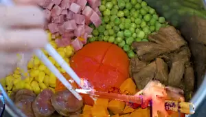 Lazy Tomato Rice (Moon Fun): Easy Chinese One-Pot Recipe