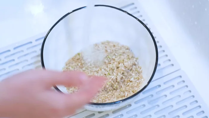 Microwave Method: Use a 1:2 rice-to-water ratio. Microwave on full power for 4 minutes (add 2 minutes per extra cup of rice), then reduce power to 30% and cook for 30 minutes (add 8 minutes per extra cup of rice). Let rest, covered, for 5 minutes.