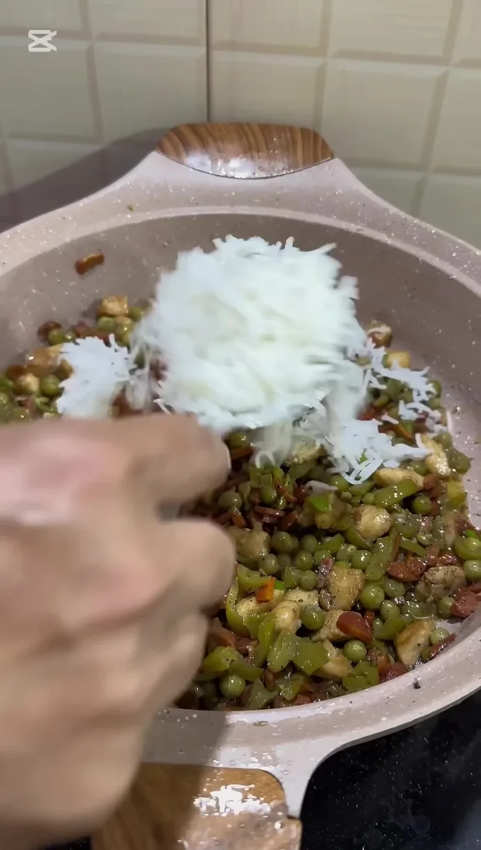 Add boiled rice.