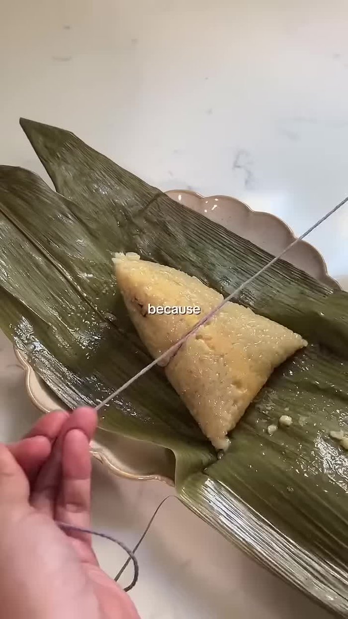 Tie the Zongzi securely with string.