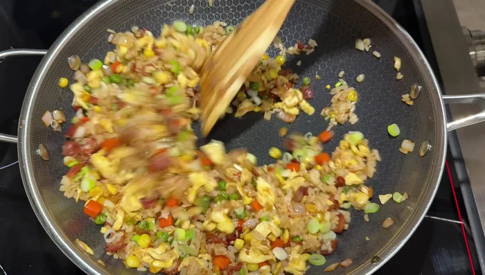 Sprinkle with chopped green onions and stir.
