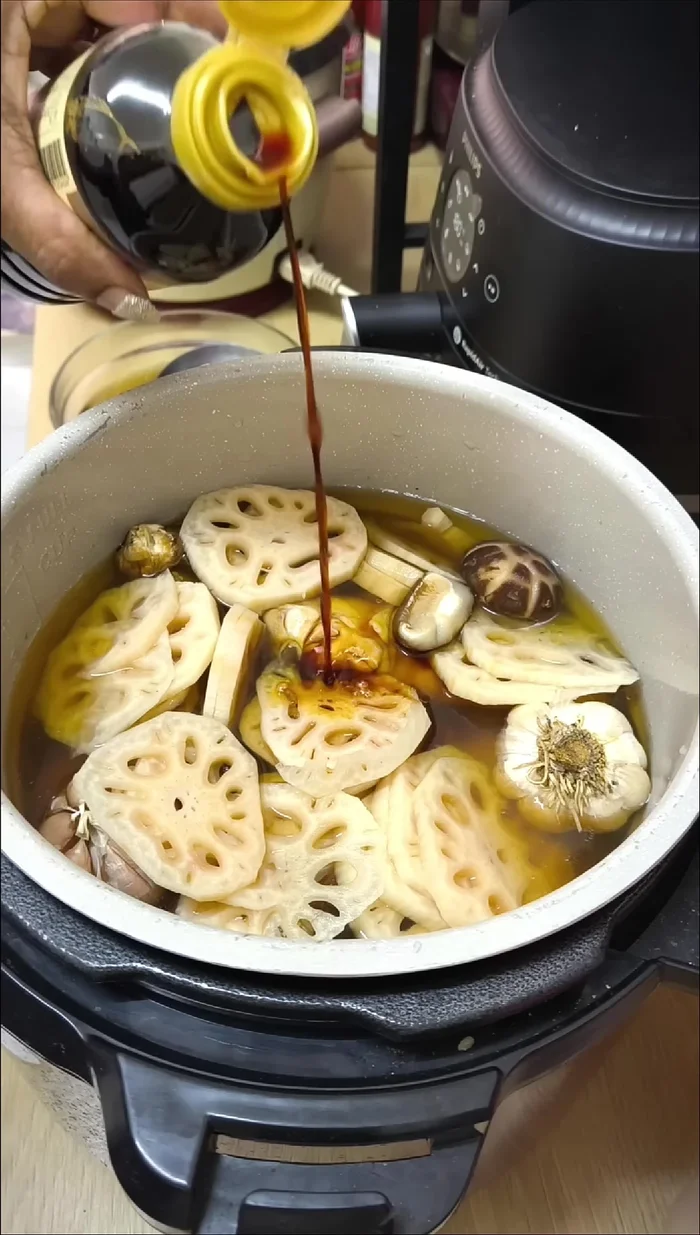 Prepare two batches of seasoning: one with light soy sauce, salt, and one with dark soy sauce for color.