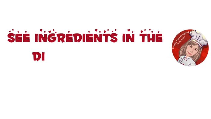 Prepare the minced pork and other ingredients.