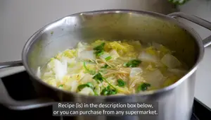 Quick & Easy Chinese Cabbage Soup: One-Pot Comfort Food