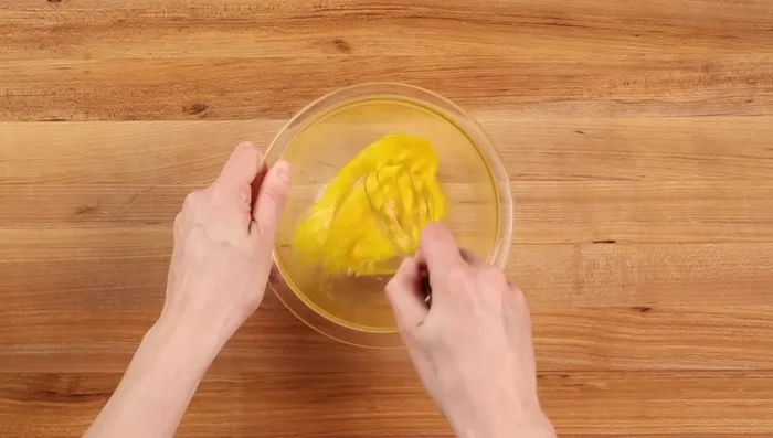 Add egg: Reduce heat, whisk an egg with a splash of water. Pour the egg into the broth in a thin stream; do not stir. Let it set, then gently stir in.